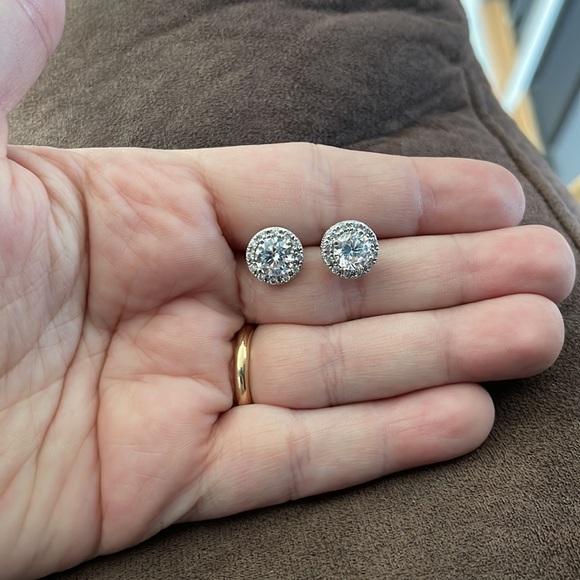 Pavé Cubic Zirconia Stud Earrings
NORDSTROM - Picture 5 of 5